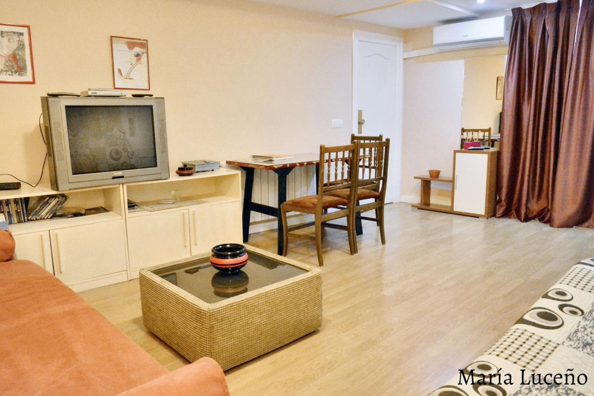 Comfortable Apartment In Caceres 55 M² Welcoming Terrace Екстер'єр фото